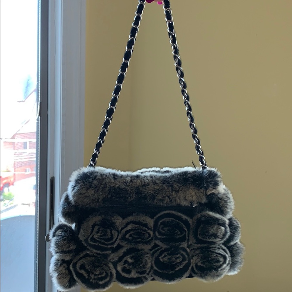 Rabbit fur with chain mini purse